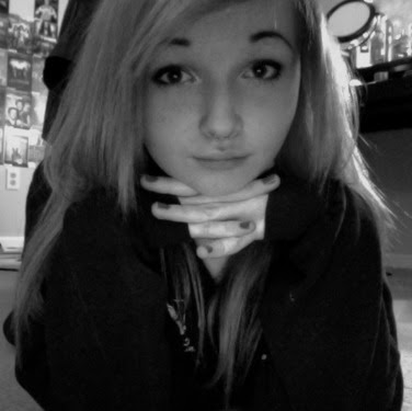 Emily Brown Photo 25