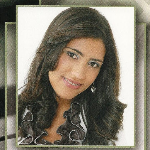 Sarah Almeida Photo 12