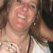Leslie Simms Photo 15