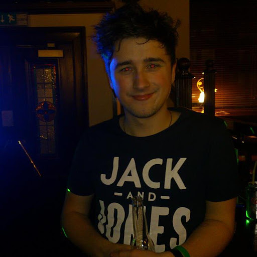 Frank Sweeney Photo 40