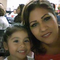 Aida Aguilar Photo 22