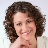 Stacey Larsen Photo 13