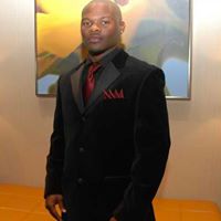 Antonio Holley Photo 7