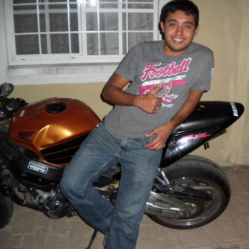 Alfredo Altamirano Photo 9