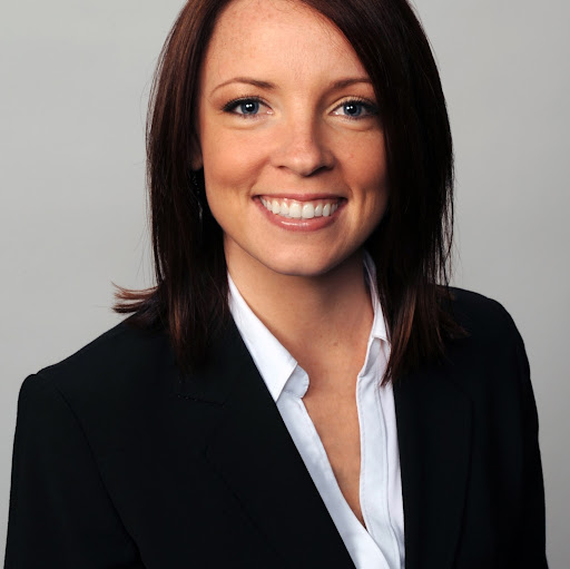 Amanda Clinton Photo 26