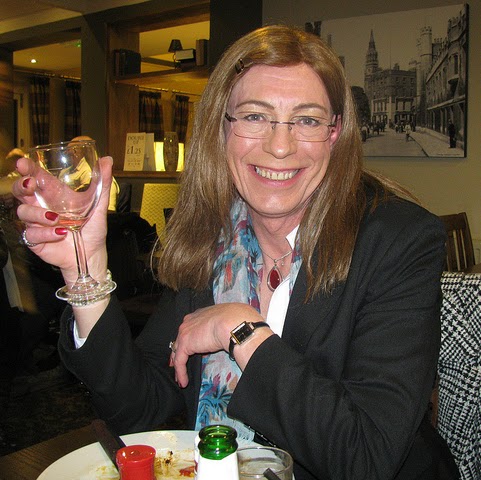 Simone Wilson Photo 25