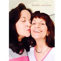 Regina Hart Photo 41