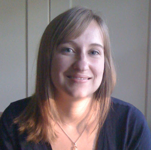 Lindsey Stringer Photo 9