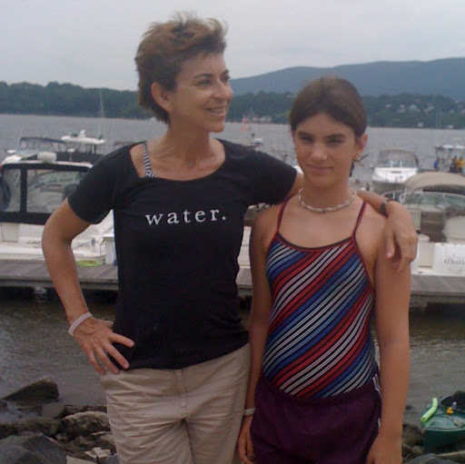 Liz Estes Photo 15