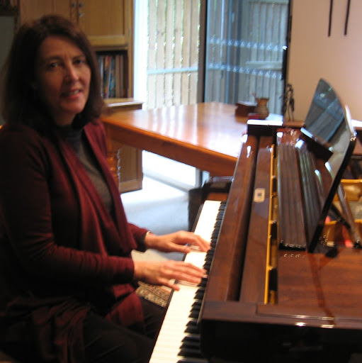 Anne Jacobson Photo 9