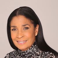 Diane Carr Photo 23