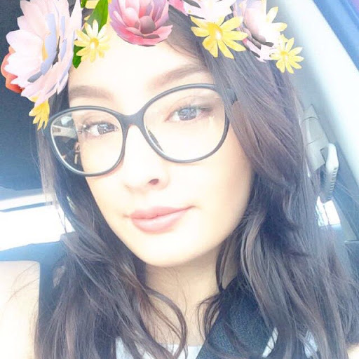 Melanie Salinas Photo 29