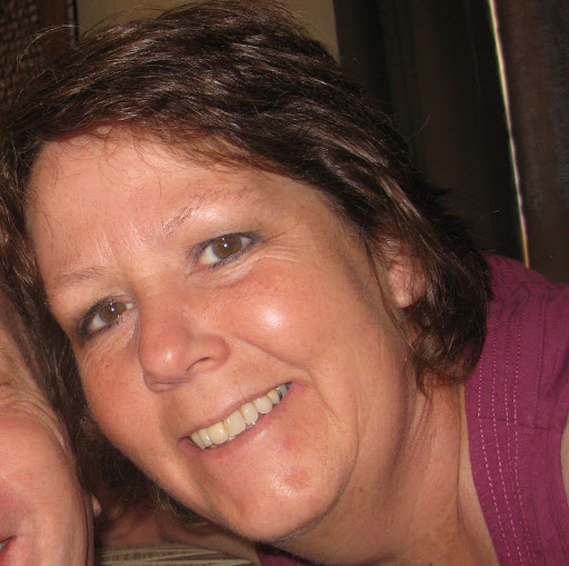 Annie Murray Photo 9