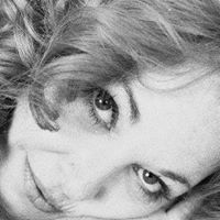 Jenny Schilling Photo 10