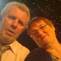 Linda Loughlin Photo 8