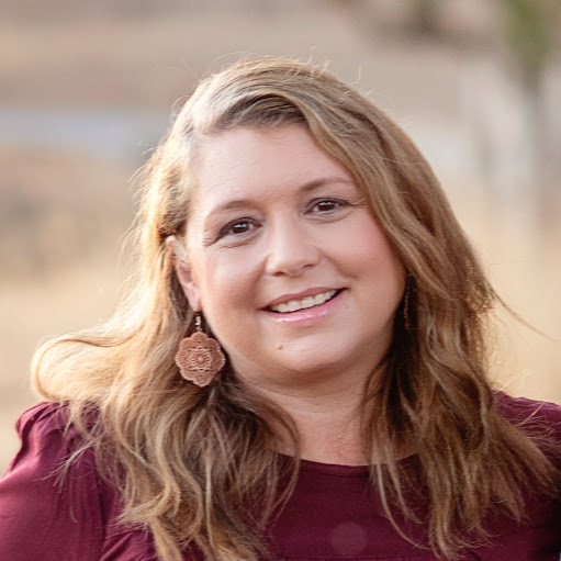 Julie Everson Photo 20
