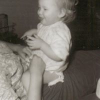 Michelle Cahill Photo 25