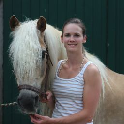 Rebecca Koch Photo 24