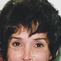 Jacqueline Pierce Photo 5