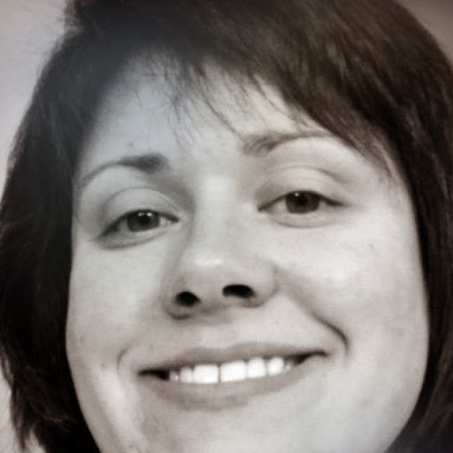 Lori Maynard Photo 11