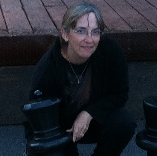 Linda Barker Photo 15