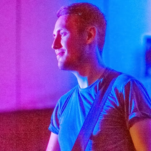 Ollie Wright Photo 32