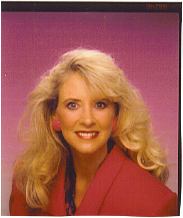 Susan Moore Photo 26