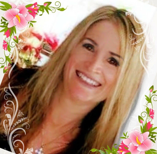 Pamela Edwards Photo 31