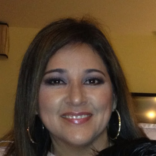 Claudia Garcia Photo 62