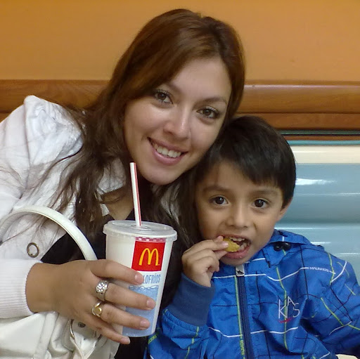Jennifer Galvez Photo 31