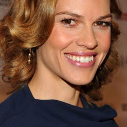 Anna Lancaster Photo 31