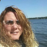 Tracy Schroeder Photo 10