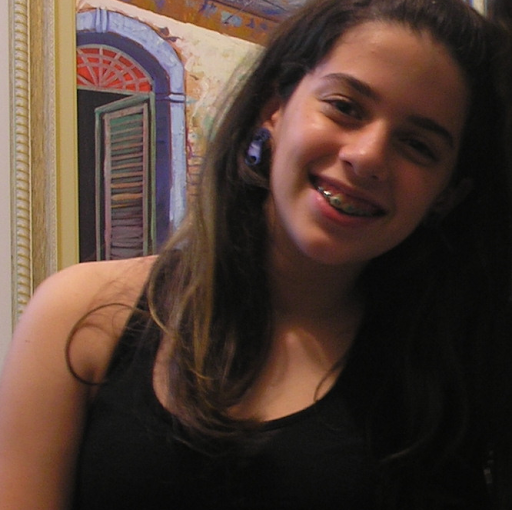 Lisa Poggi Photo 19