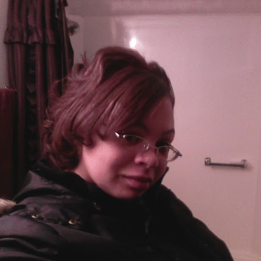 Danielle Crosby Photo 34