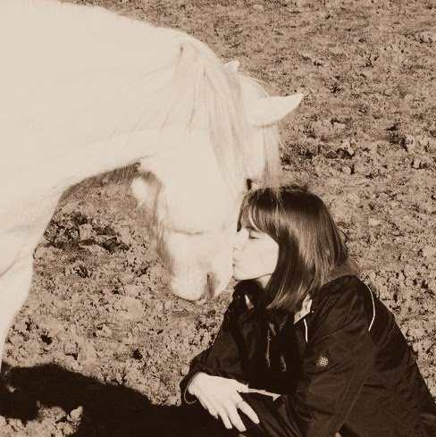 Sarah Timmins Photo 9