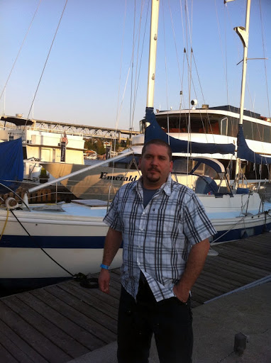 Aaron Stevens Photo 2