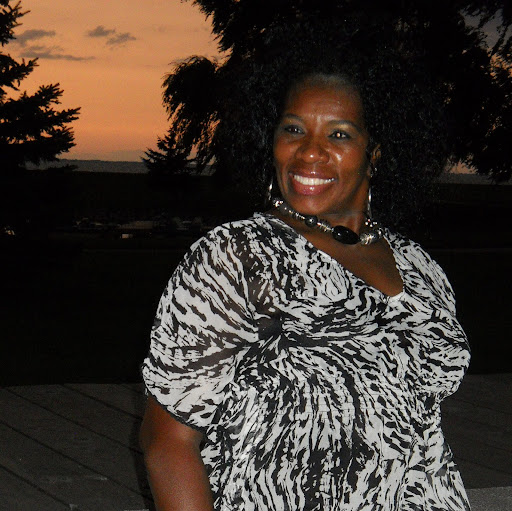 Teresa Woods Photo 27