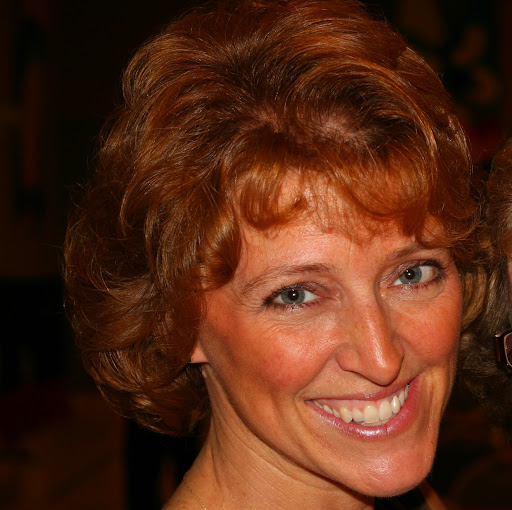 Lisa Huber Photo 11