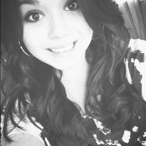 Elise Gonzalez Photo 23