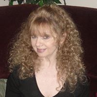 Linda Higgins Photo 20