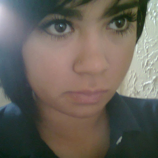 Janine Gonzalez Photo 34