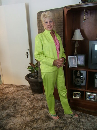 Judy Ward Photo 15