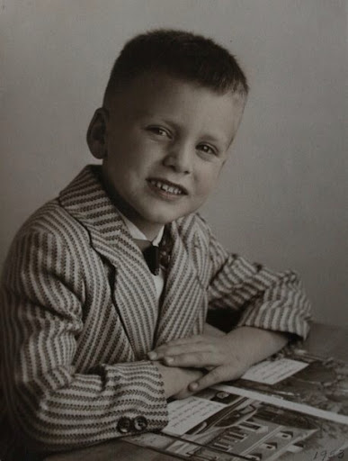 William Fish Photo 32