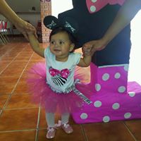 Karla Maradiaga Photo 16