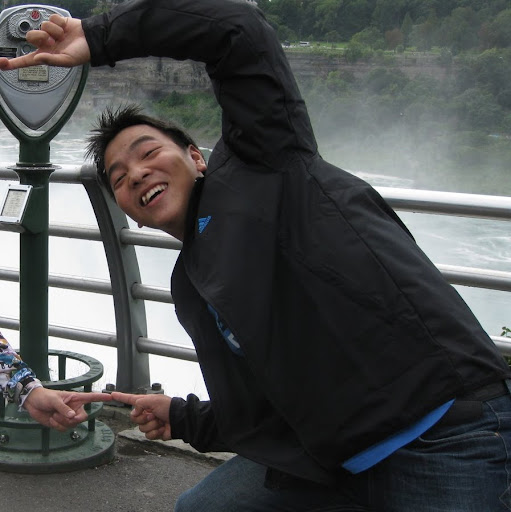 Linh Do Photo 43