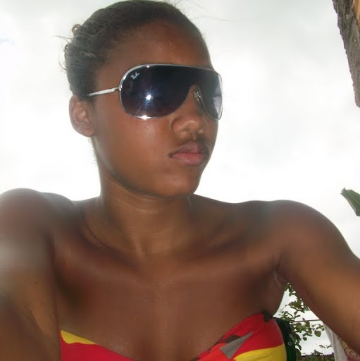 Lilian Matos Photo 9