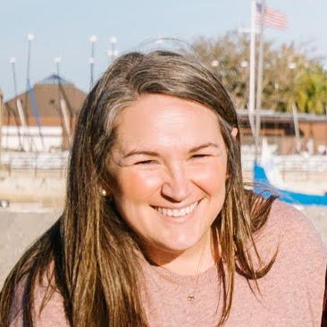 Amanda Mcmillan Photo 14