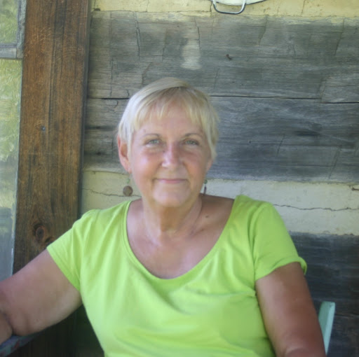 Judy Mullins Photo 7