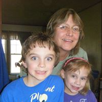Joanne Blake Photo 9