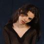 Elizabeth Drake Photo 15